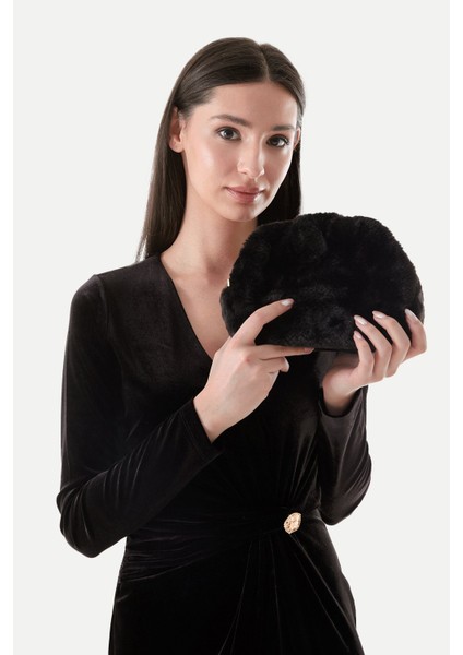 Çıtçıtlı Zincirli Pelüş Çanta