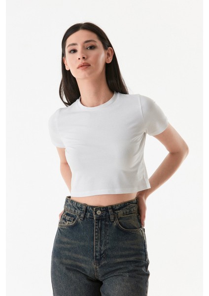 Basic Bisiklet Yaka Crop Tişört