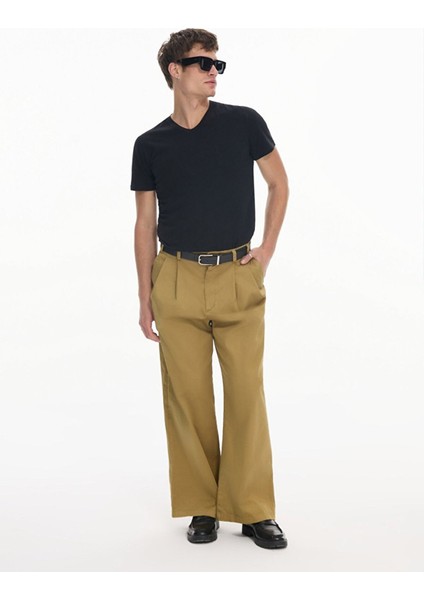 Erkek V Yaka Basıc Slım Kısa Kollu Siyah T-shırt