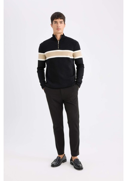Tailored Fit Normal Kesim Düz Paça Her Yöne Esneyen Yazlık Kumaş Pantolon C7508AX25SP