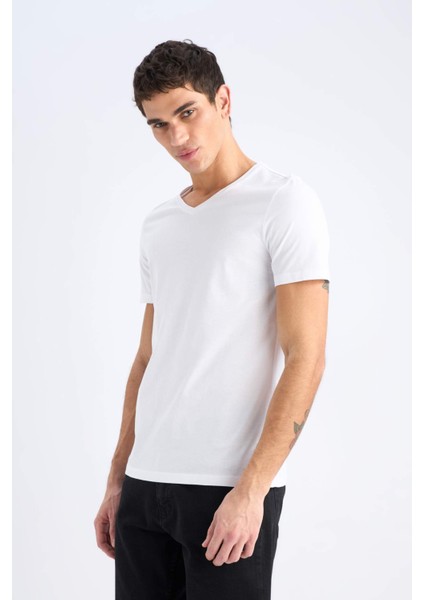 %100 Pamuk Slim Fit Dar Kesim V Yaka Basic Düz Kısa Kollu Tişört M7668AZ25SP