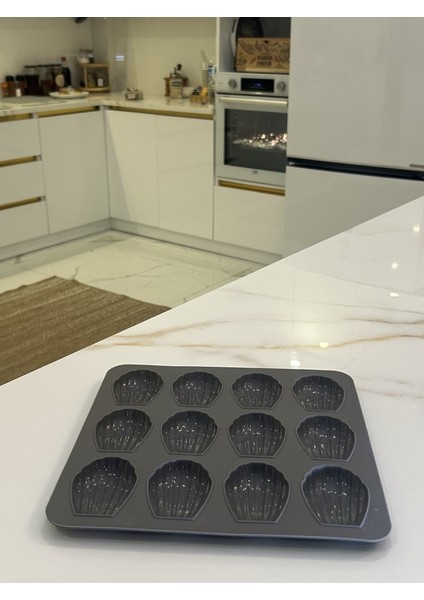 12'li Deniz Kabuğu Kek ve Çikolata Kalıbı- Silikon fırsatları