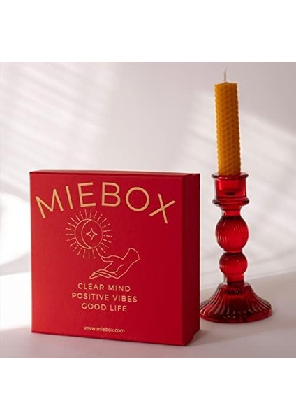 Arınma Seti (1 Adet Palo Santo Tütsü + 2 Adet Balmumu Mum + 1 Demet Adaçayı Tütsüsü)
