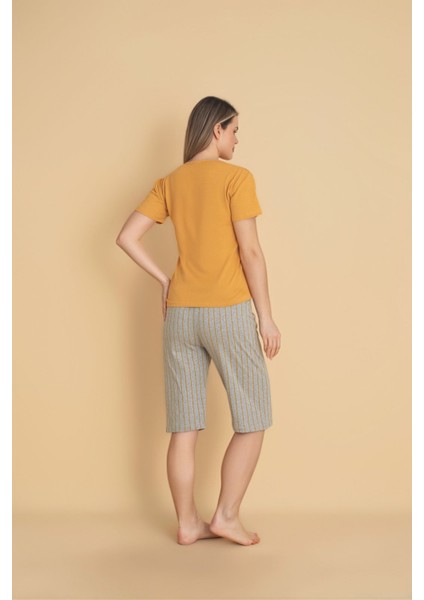 Kadın Desenli Kaprili Pijama Takımı