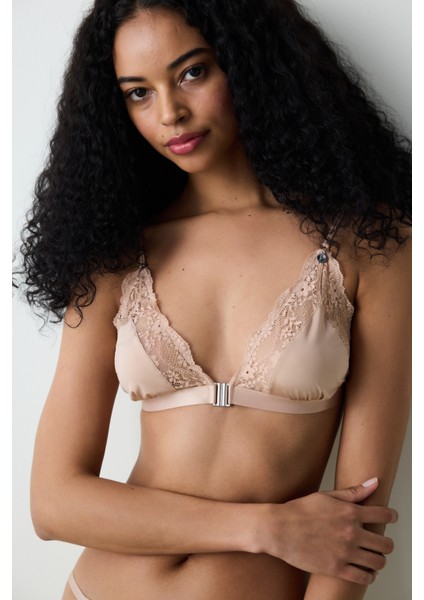 Micro Lace Triangle Bej Sütyen fiyatları