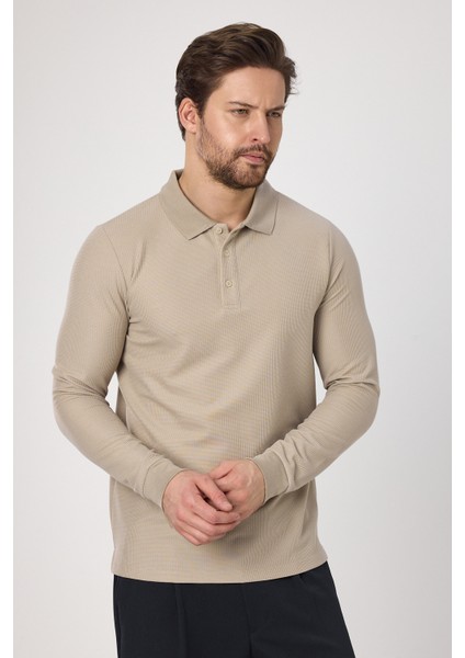 Lewin Erkek Bej %100 Pamuk Waffle Çekmeyen Esneyen Kumaş Slim Fit Uzun Kol Polo Tişört
