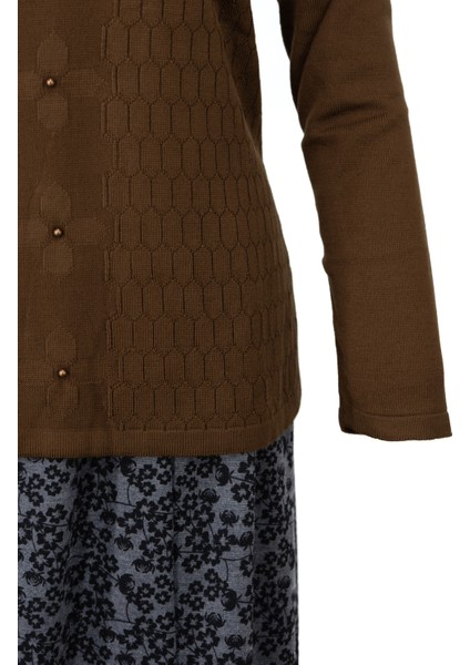 Kadın Kışlık Pamuklu Triko Dokuma Anne Kazak Boncuklu Bahçem Motifli Armut Yakalı Rahat fırsatları