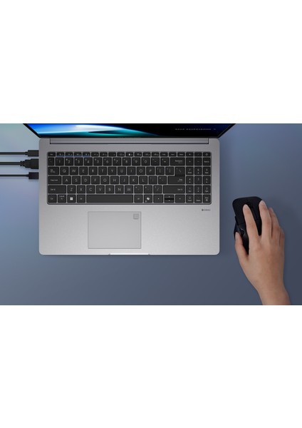 P1503CVA-I58512G0D I5-13420H Ddr5 8gb 512GB SSD 15.6'' Fdos Notebook