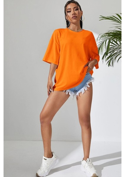 Only Trendwear Unisex Kelebek Sırt Baskılı T-Shirt fiyatları