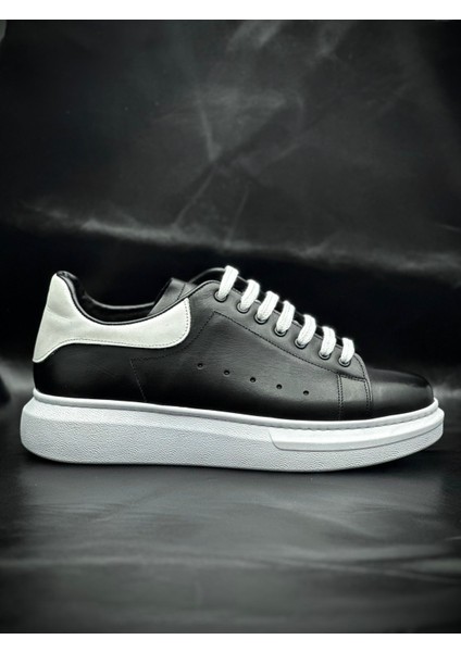 Siyah Yüksek Tabanlı Ortopedik Spor Ayakkabı – Rahat & Şık Günlük Erkek Sneaker, Casual