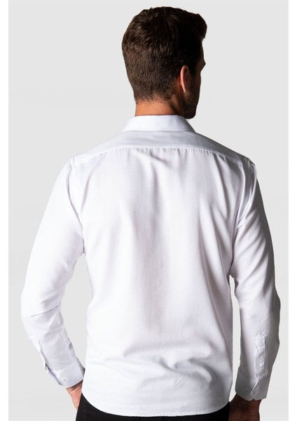 Erkek Regular Fit Klasik Kesim Armürlü Kravatlık Yaka Desenli Beyaz Gömlek fırsatları