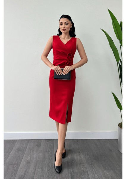 Atlas Kumaş Gül Detaylı Kalem Elbise - Kırmızı