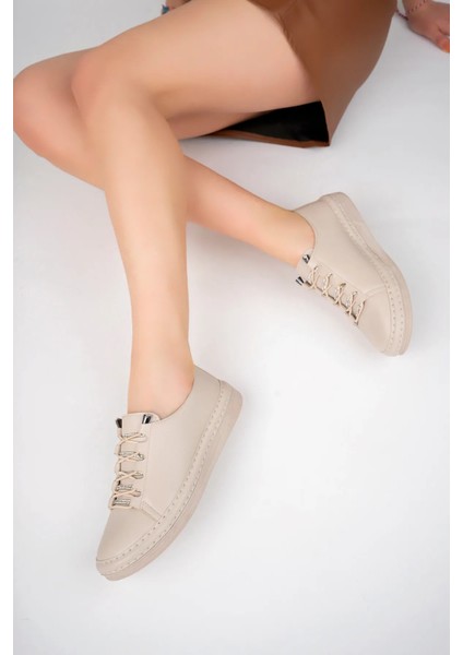 Kadın Bej Spor Ayakkabı Suni Deri Düz Taban Günlük Kullanım İçin Şık Tasarım fiyatları
