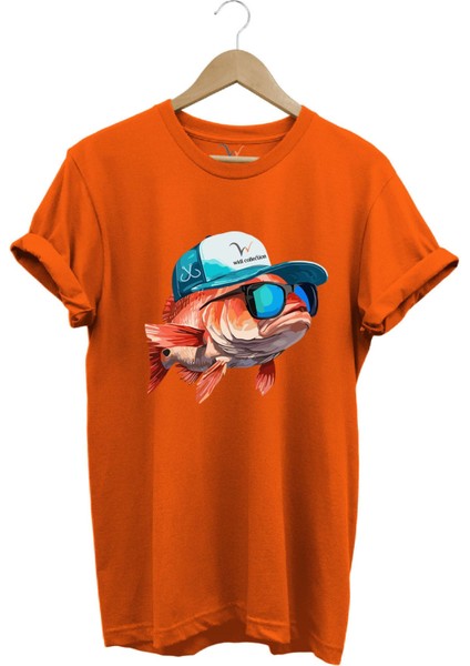 Avcılık Fishing Balık Avcılığı Şapkalı Komik Balık Tasarımı Baskılı Regular Fit Pamuk Tişört