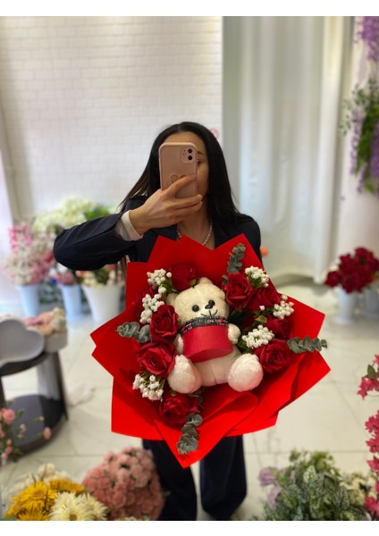 Ayıcıklı Çiçek Buketi Sevgiliye Hediye Içimden Geldi Kırmızı Gül modelleri