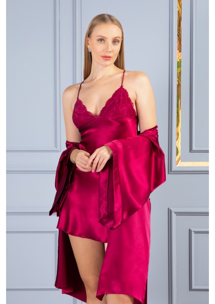 Kadın Güpür Dantel ve Sırt Detaylı Saten Çeyizlik Ikili Gecelik Sabahlık Takımı