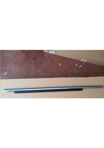 Audi Q3 2012-2018 Cam Sıyırıcı Fitil Ön Sag Kromlu 8U0853284 2zz