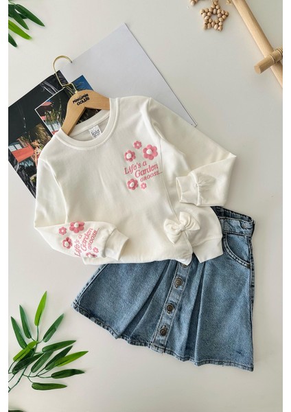 Papatya Baskılı Ponponlu Detaylı Düğmeli Kot Etekli kız çocuk takım - Krem