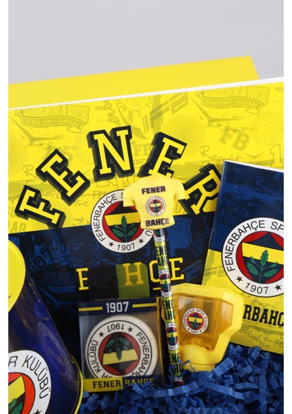 Dekomus Özel Kutulu Lisanslı Fenerbahçe Boyama ve Kırtasiye Seti fırsatları