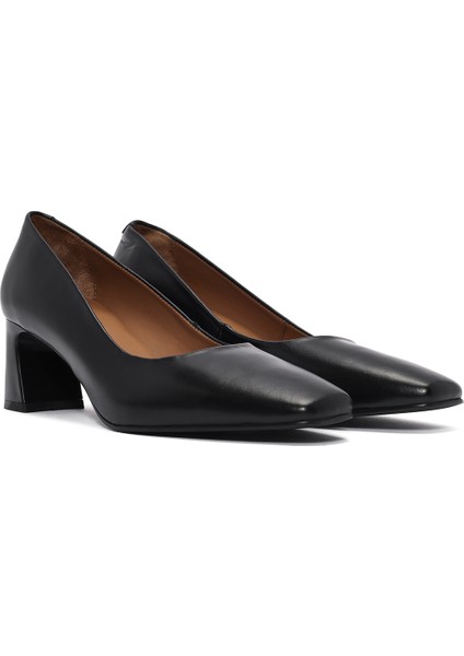 Kadın Siyah Kalın Kısa Topuklu Deri Stiletto 25SFD132518