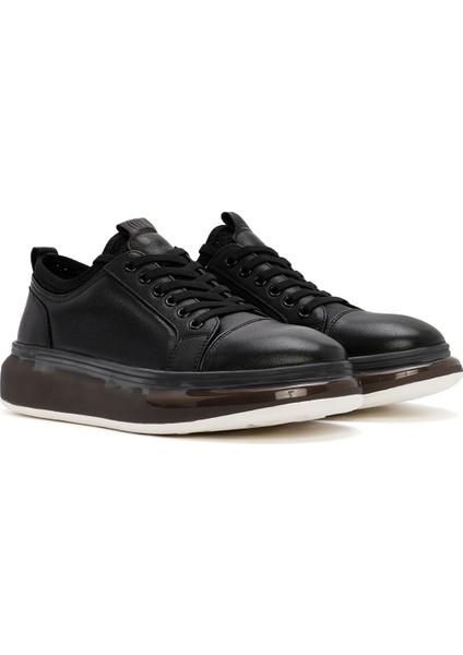 Erkek Siyah Kalın Tabanlı Bağcıklı Deri Sneaker 25SFD691418