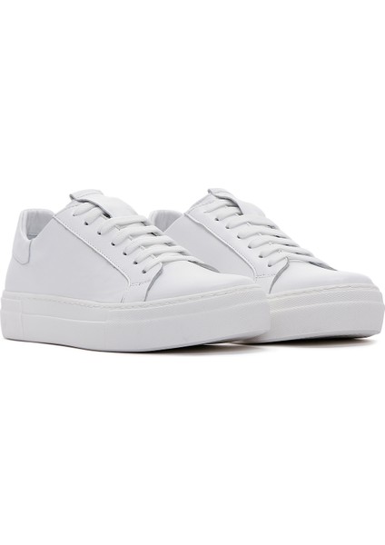 Kadın Beyaz Bağcıklı Deri Sneaker 25SFD290518