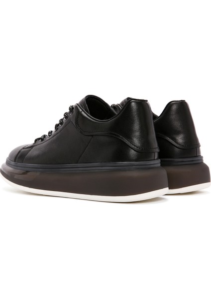 Erkek Siyah Kalın Tabanlı Bağcıklı Deri Sneaker 25SFD690718