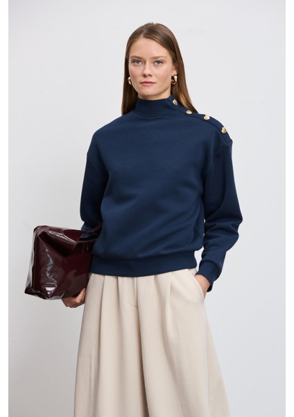 Omuzda Kalp Düğmeli Sweatshirt