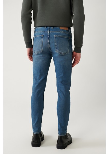 Erkek Mavi Eskitme Yıkamalı Esnek Jean Pantolon E003513 fırsatları