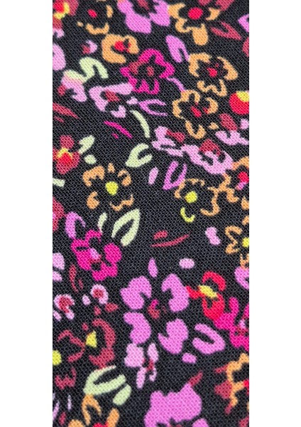 Ithal Çıtır Çiçekli Telalı Poplin Kumaş - 140X130 cm