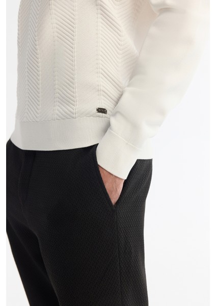 Erkek Ekru Bisiklet Yaka Jakarlı Rayon Triko Kazak A42y5072