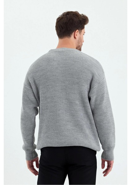 Erkek Gri Bisiklet Yaka Örgülü Triko Kazak indirimleri