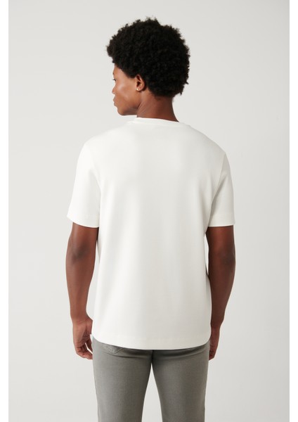 Erkek Beyaz Soft Touch Hologram Baskılı Bisiklet Yaka T-shirt A41y1335