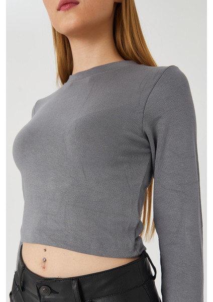 Crop Body Grı fırsatları