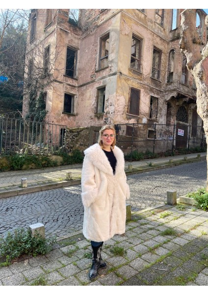 Geniş Kalıp Yumuşak Dokulu Ithal Kürk