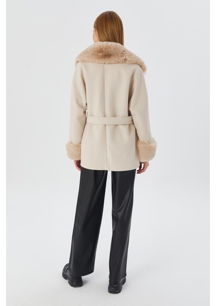 Kürklü Kaşe Kaban Tas indirimleri