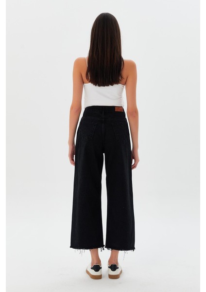 Wide Leg Jean Sıyah indirimleri