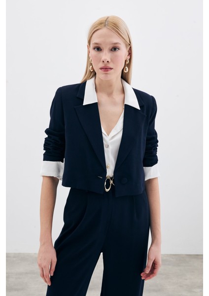 Kısa Krep Ceket - Lacivert fırsatları