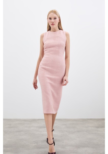 Kolsuz Uzun Tüvit Elbise - Pudra fiyatları