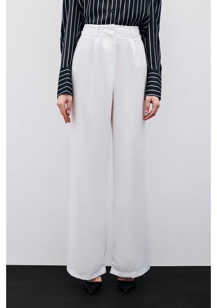 Pileli Krep Pantolon - Ekru fırsatları