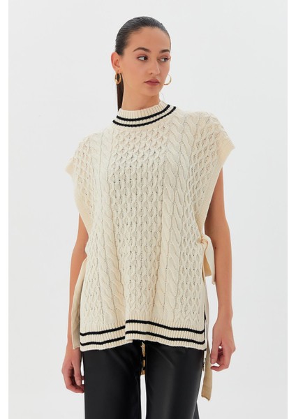 Iki Renkli Bağlamalı Süveter Ekru modelleri