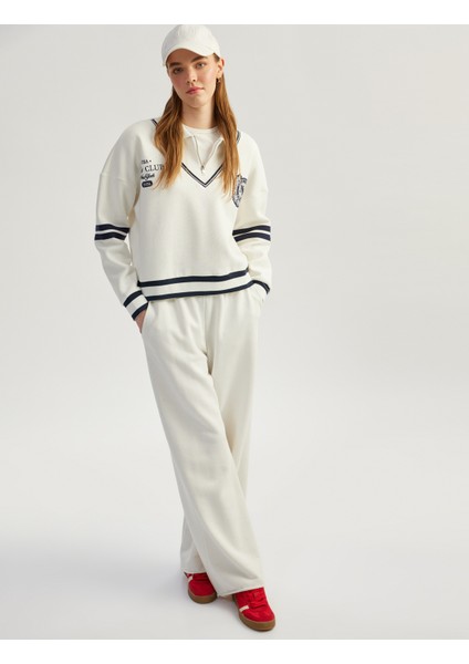 Nakış Detaylı Çizgili Oversize Yarım Fermuarlı Sweatshirt
