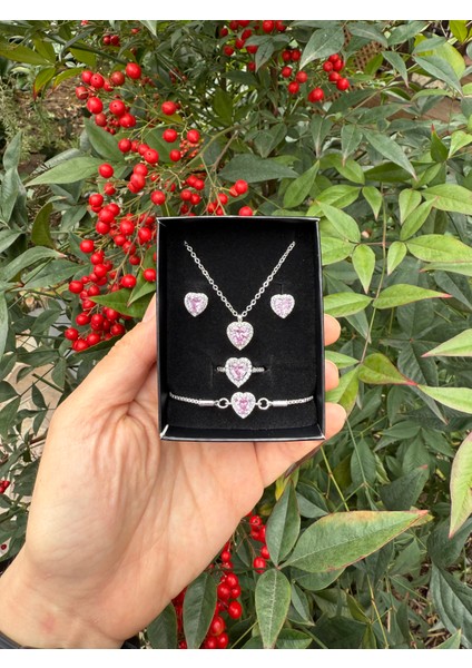 Love Glow Kalp Kolye Yüzük Bileklik Set – Sevgililer Günü Özel