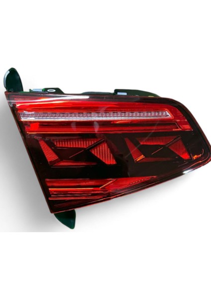 Passat B8.5 2019-2022 Stop Lambası Iç Sol R-Line 3G5945307M/P/L