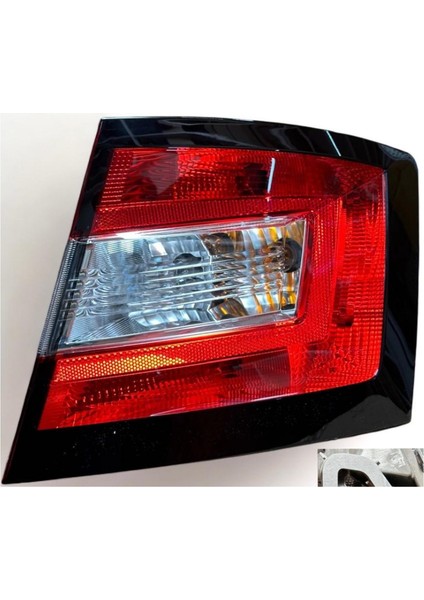 Fabia 2015-2019 Arka Stop Lambası Sağ (Duy Taplası Ile Birlikte) 6V6945112/6V6945258 fiyatları