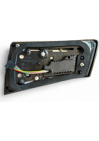 Bmw G30 Lcı 2020 Sonrası Stop Lambası Iç Sağ LED 63218493816 fiyatları