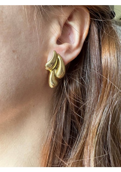 Damla Model Gold Çelik Küpe