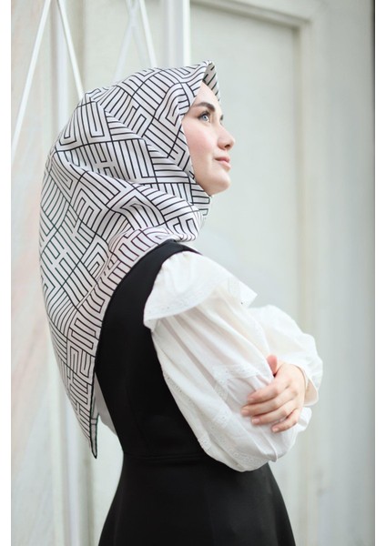 Twill Ipek Eşarp - 11390-02 Krem Siyah fiyatları