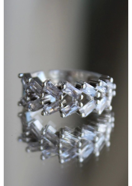 Yeni Sezon Çapraz Full Baget Zirkon Taşlı Model Ayarlanabilir Kadın Yüzük fiyatları