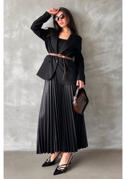 Siyah Pileli Kadın Etek MG2318